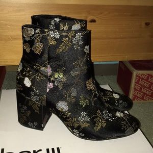 Floral embroidered booties
